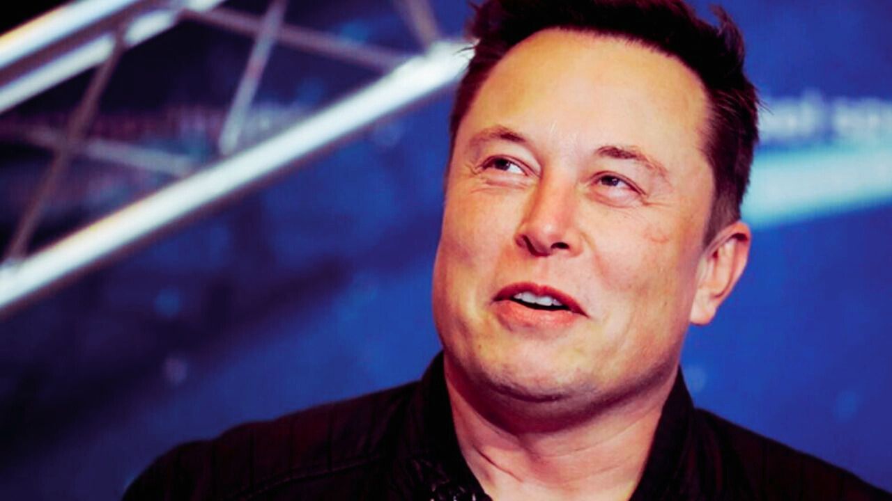 Elon Musk Acquires Twitter Over Jet Tracking Dispute